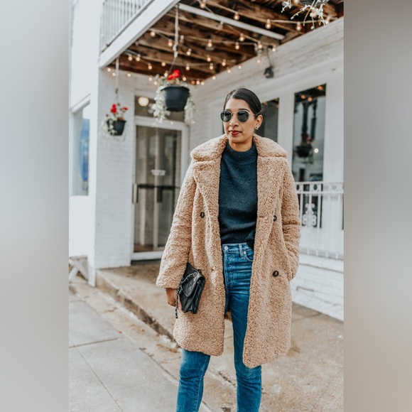 Mkt Studio Shopbop Camel Teddy Jacket Coat size FR 40 - Picture 2 of 11